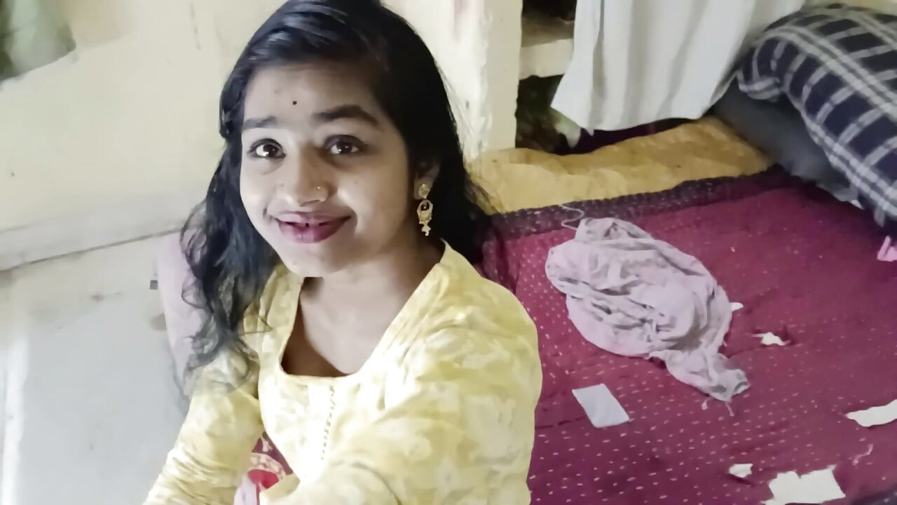 Sexy Bhabhi Ghar per Akeli Tha Mai Jakar Bhabhi Ki Gand Chudai Ki
