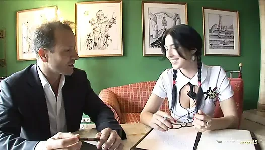 Memek cewek manis ini dijilat dan dientot habis-habisan sama kontol besar