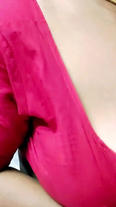 Horny maid want to seduce her boss - full tamil audio with moaning (part- 1) | Clip 2