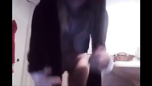 Biarawati kembali! Ada yang Mau Kutunjukkan Padamu