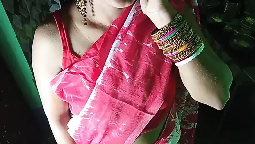 zomato boy who came to deliver food was tricked and got xxx pussy fucked