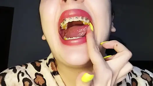 Chew Cheetos, Uvula в видео от первого лица