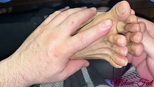 Those sexy little feet with long toes are getting massaged again