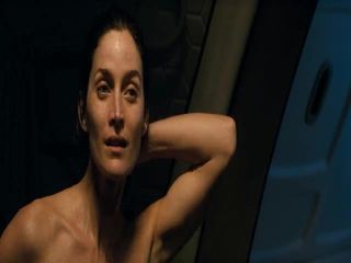 Carrie Anne Moss - pianeta rosso