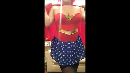 Sexy Wonder Woman strip