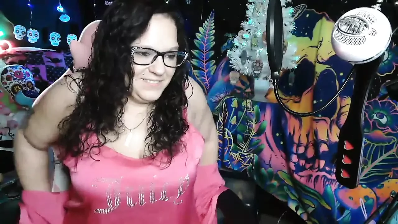 Kepi's Cam Show Climax: 4 Orgasms of Pure Bliss!