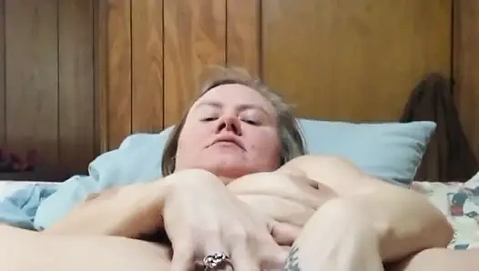 Анальная игра жены