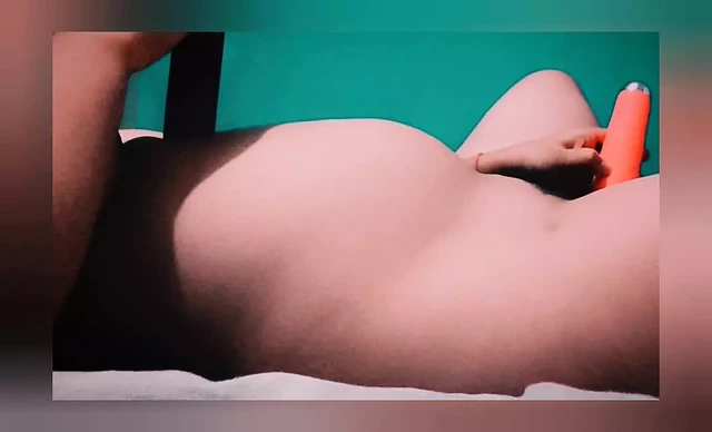 Shaddi Me Very Hot Pakistani Girl Masturbating