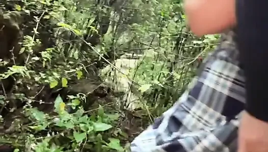 Bir yabancı beni götten sikiyor