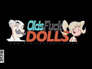 Olds Fuck Dolls - il vecchio insegnante Pavel Terrier scopa uno studente ebano adolescente nella stanza della classe