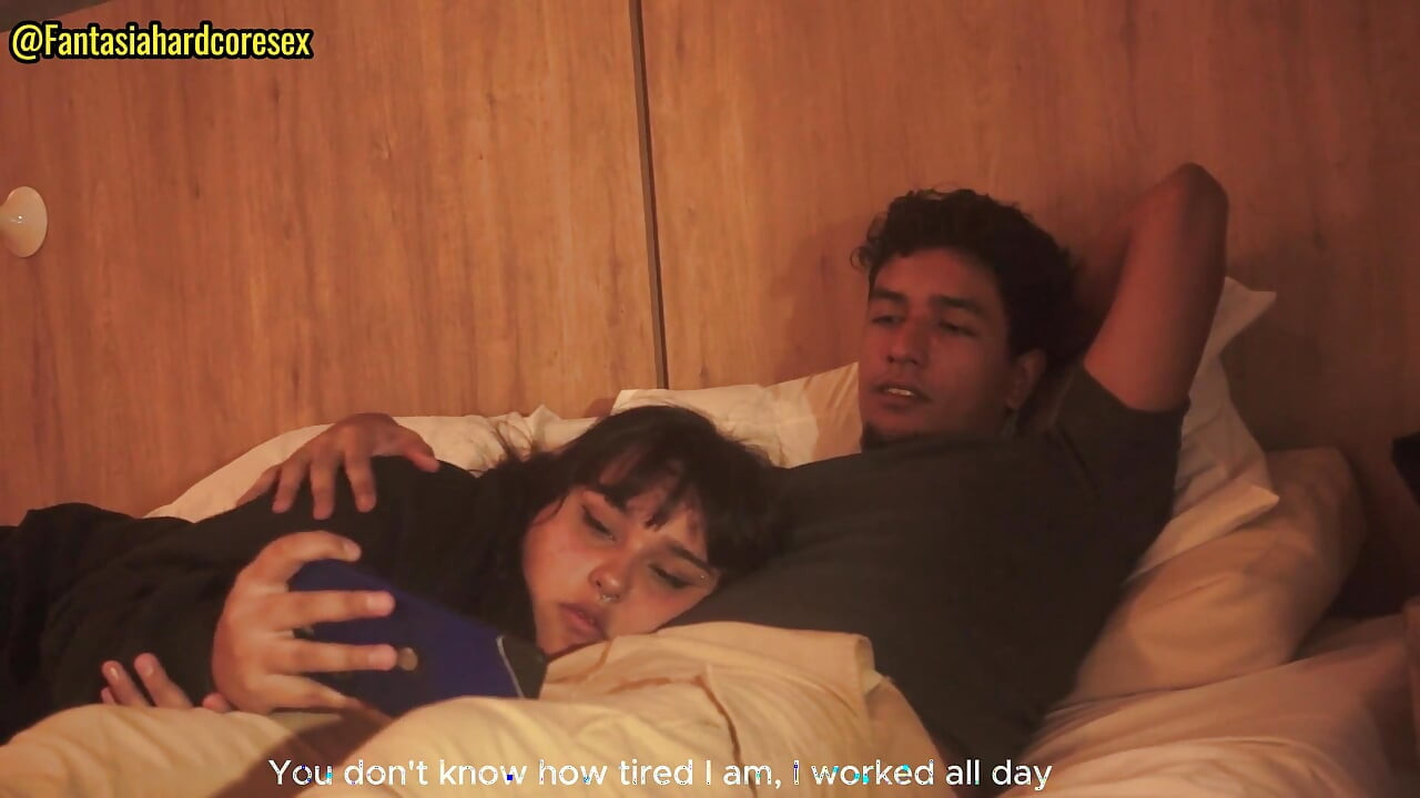 Minha meia-irmã engole meu pênis depois de assistir ao filme, eles quase nos descobriram