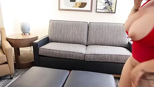 Goddessx ateşli sikmek istediğim nineyi emiyor ve sikiyor
