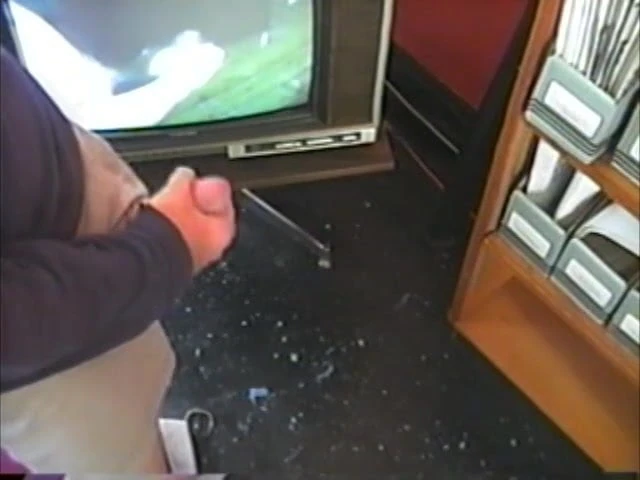 Ev yapımı vids izlerken mastürbasyon derlemesi