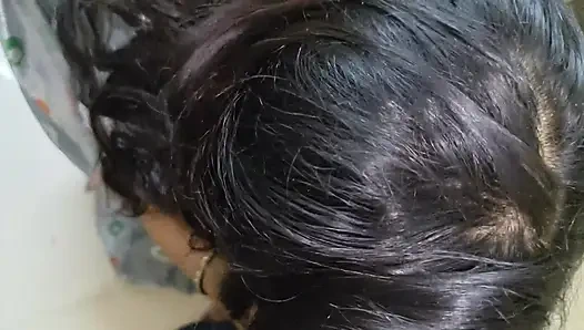 Delivery boy se chudai karwai and pregnent kiya