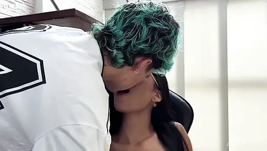 YOU HAVE A FAT PUSSY!!