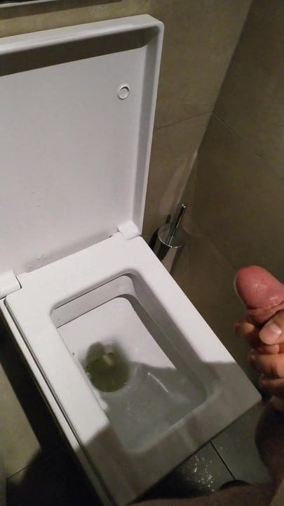 Hotel bathroom masturbation