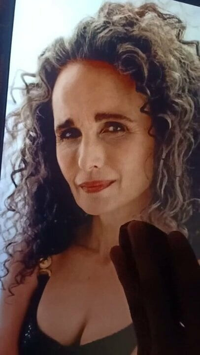 Andie MacDowell cum on tribute