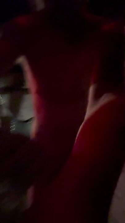 Erichornyboy Dancing