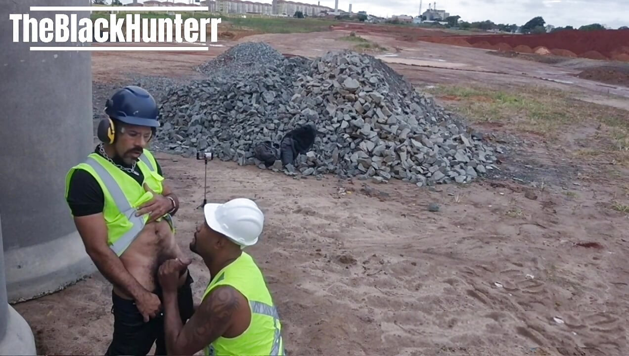 İşçiler sahada yalnızdı ve bakın ne yaptılar