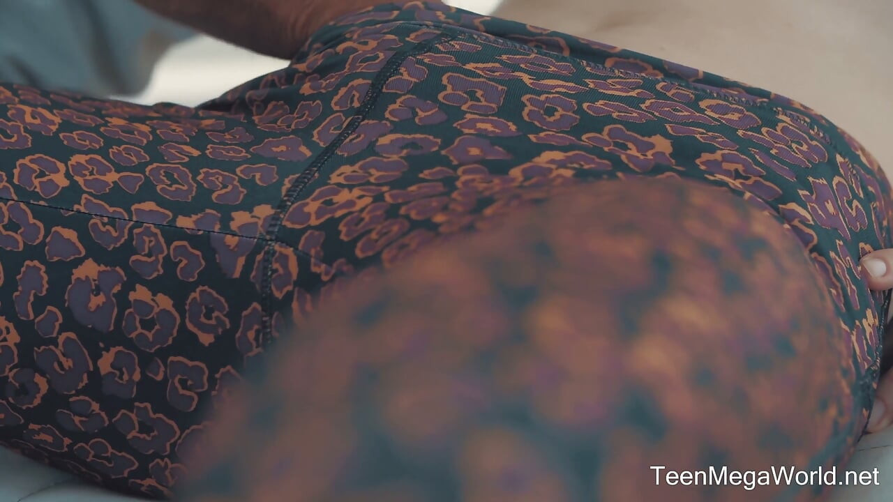 Cutie in tight yoga pants is fucked hardcore