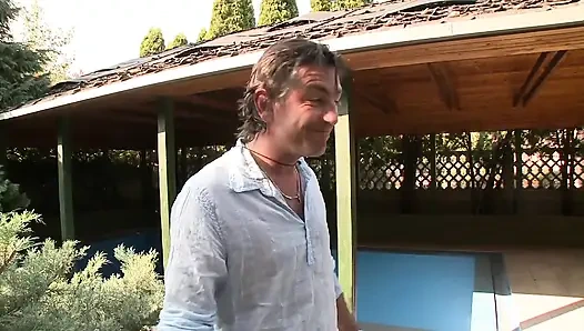 Heiße Blonde Nachbarin Hart Im Wohnzimmer Gefickt