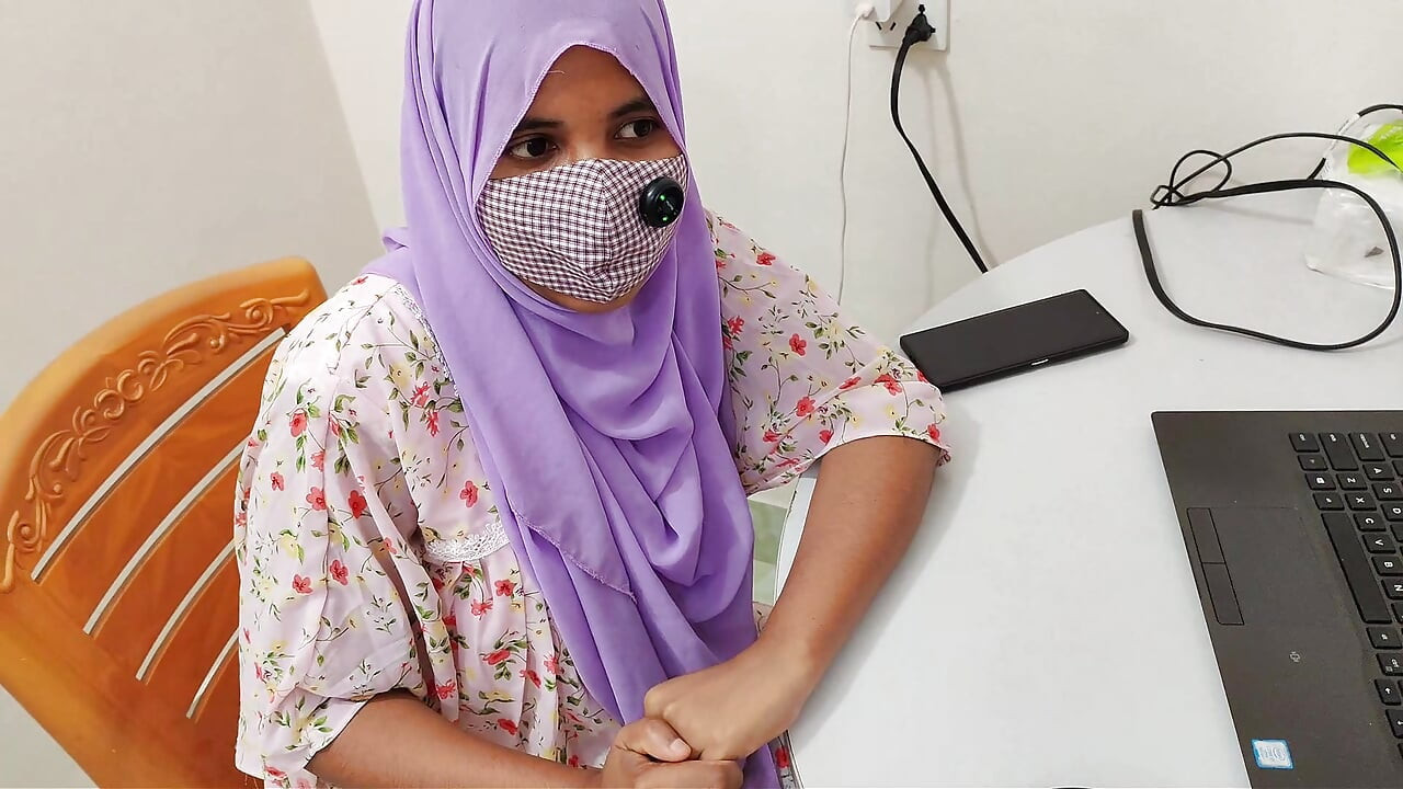 Indian hijabi bhabhi Promotion fuck from office boss Desi xxx