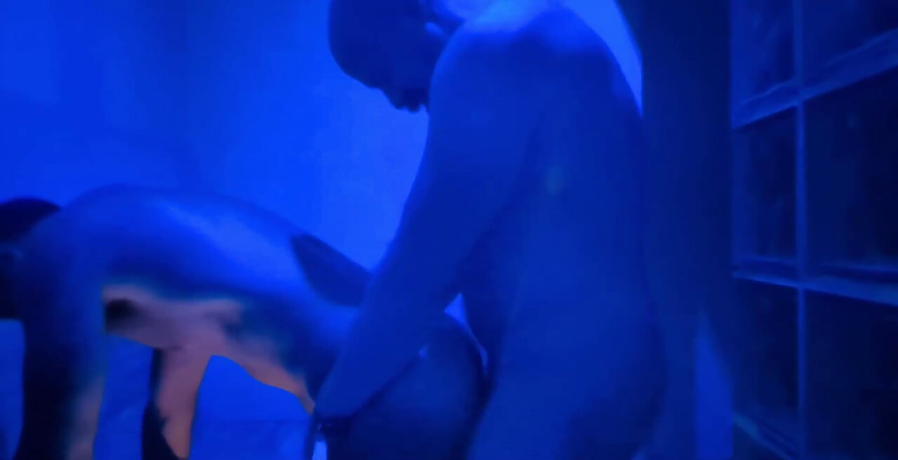 White Bear Fucks Latino in Gay Sauna