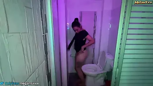 Ficken in den badezimmern der disco