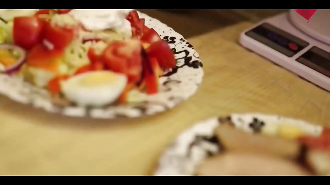 Video lucah buatan sendiri sebenar dengan cerita