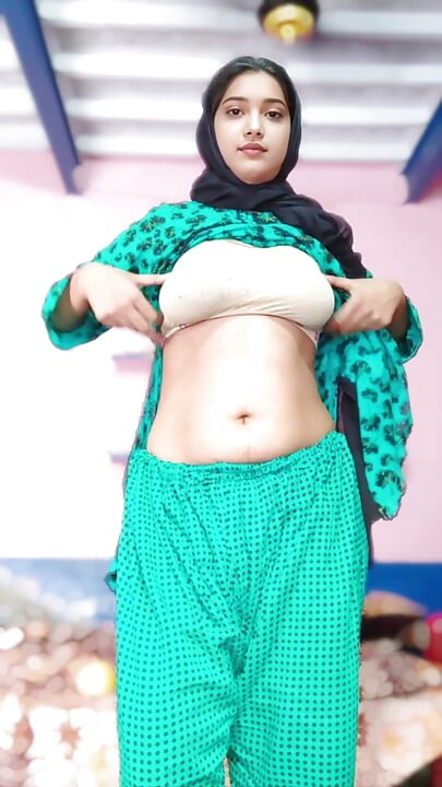 비디오 콜 섹스, Whatapp을 통해 누드를 보여주는, 핑거링으로 음란한 보지 섹스