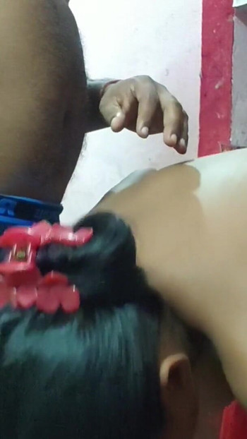 ช่วงเวลาที่ยากจะลืมจาก "Village desi bhabhi ขยายตัวกับผัว"