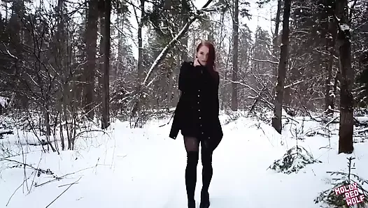 Fucked a Naked Bitch in the Winter Forest and Cummed in Her Mouth - Mollyredwolf