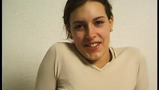Her fingers made her pussy wet