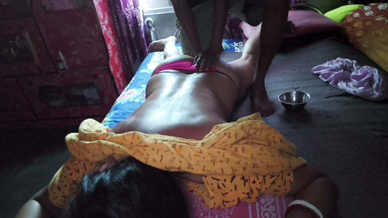 Step sister Oil body massage and  Sex room hard sex in the full time