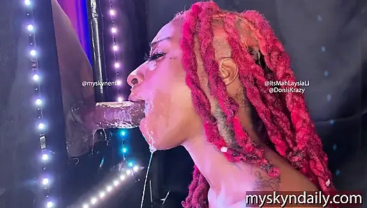 Tenggorokan cewek ini dientot habis-habisan sama kontol besar pria kulit hitam