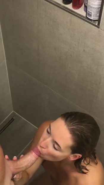 Must-share στιγμή από το "BJ and FACIAL Compilation"
