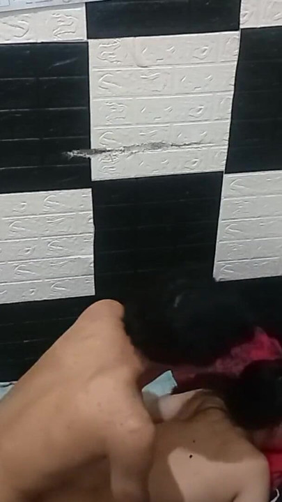 Enjoying the smooth body of asian girl | Clip 2
