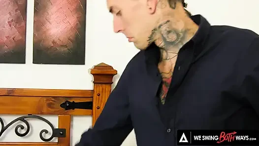 We swing both way - bunny colby menyelundurkan diri ke kamar tamu untuk bergabung demi dp biseksual
