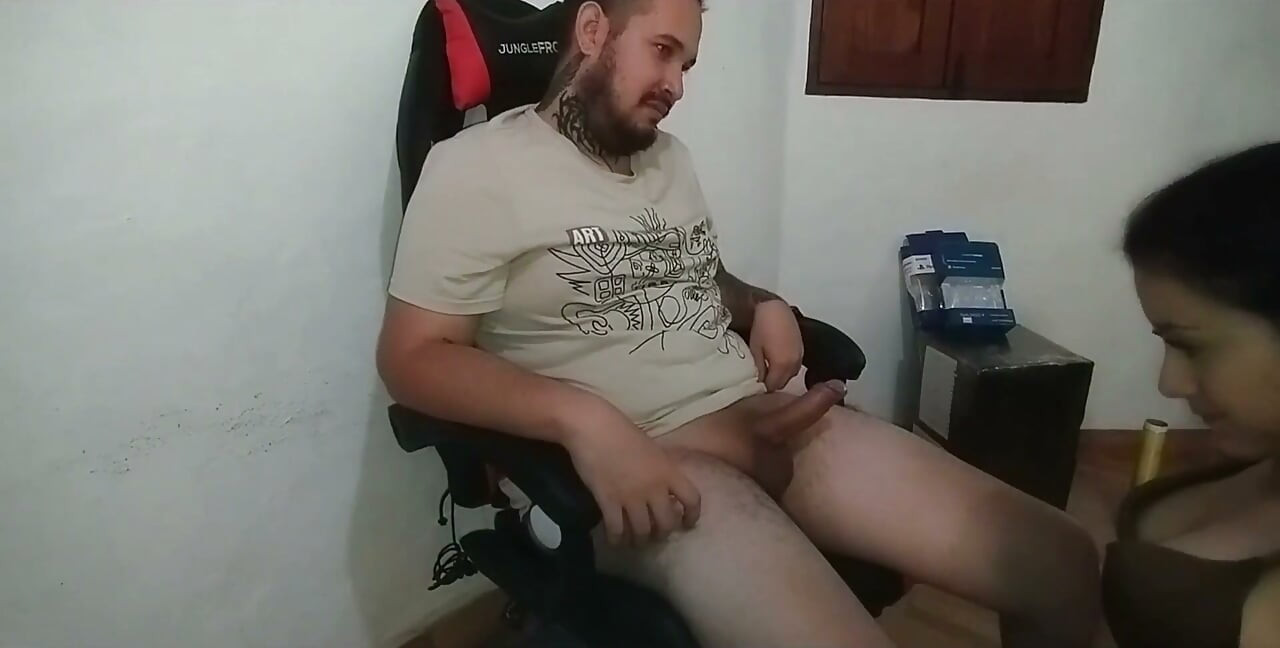 Gamer Girl Being Fucked by Fan