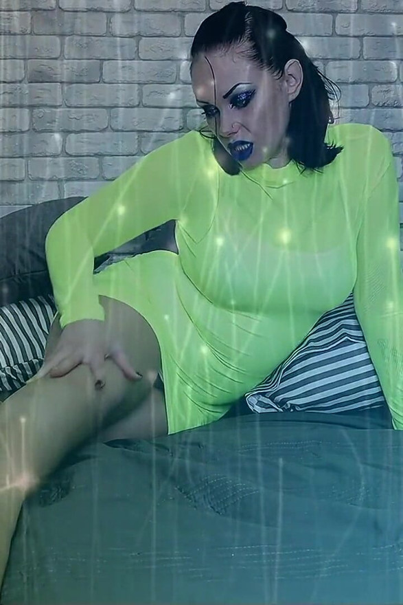 Sniffers mesmerize & reprogramming your cum to my feet