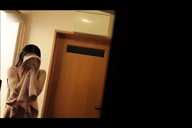 Peep at skinny neighbour after shower