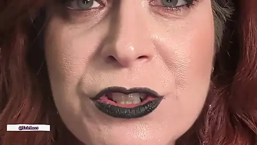 Отвратительный маленький извращенец: мачеха наблюдает, как ты подрачивает, пока я не скажу стоп