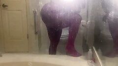 Black big booty mistress in shorts