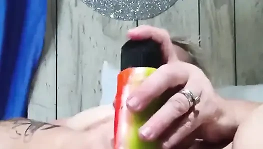 Хотишь очередь на эту растрачанную киску?