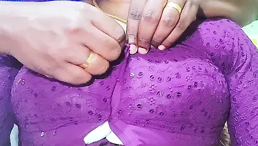 Stepbrother had sex with stepsister in the bedroom