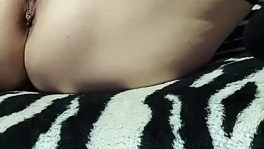 Мастурбация киски