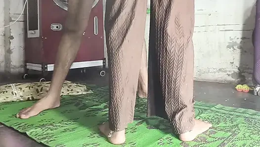 Stepsister hit ass, sucked his cock from stepbrother's cock and sucked water from his cock Hindi audio