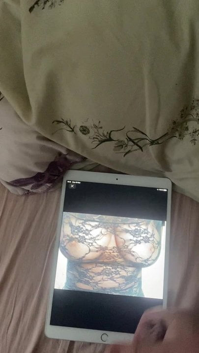 Cum Tribute to Happy2Watch