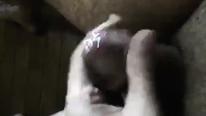 video batendo punheta bem gostoso