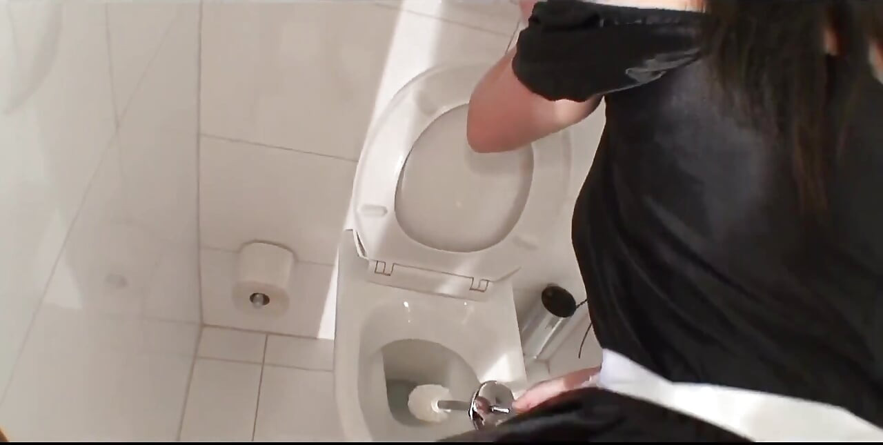 The Slutty Maid